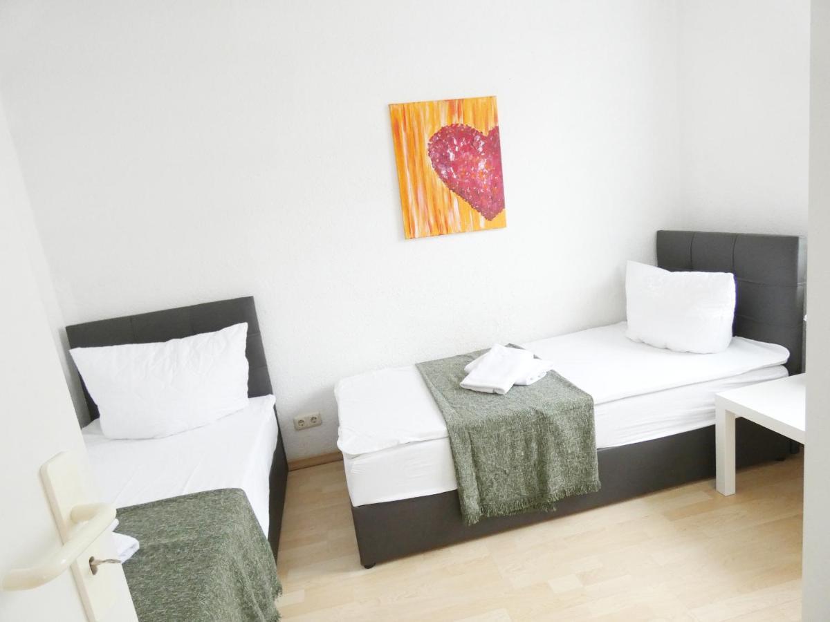Sunnyhome Monteurwohnungen Und Apartments In Weiden Weiden in der Oberpfalz Luaran gambar