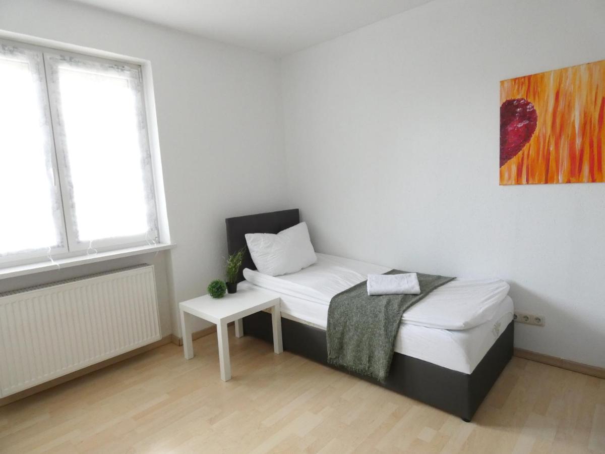 Sunnyhome Monteurwohnungen Und Apartments In Weiden Weiden in der Oberpfalz Luaran gambar