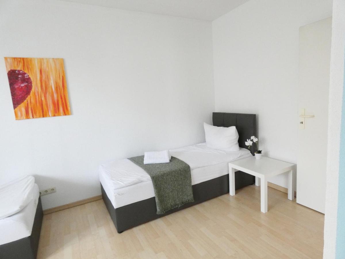 Sunnyhome Monteurwohnungen Und Apartments In Weiden Weiden in der Oberpfalz Luaran gambar